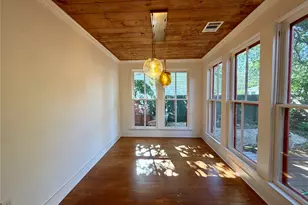 1211 E 2nd St, Austin, TX 78702 - Photo 29