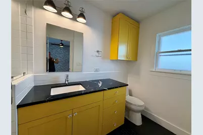 1211 E 2nd Street #A, Austin, TX 78702 - Photo 17