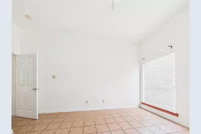 109 W 38th Street #A, Austin, TX 78705 - Photo 17