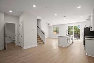 17119 Homestead Haven Dr, Bee Cave, TX 78738 - Photo 3