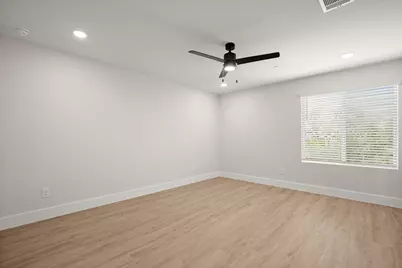 17119 Homestead Haven Drive, Bee Cave, TX 78738 - Photo 13