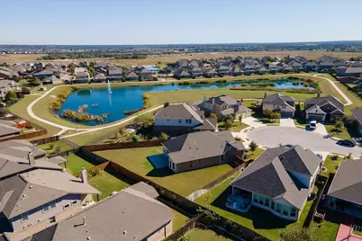 121 Fattoria Cove, Liberty Hill, TX 78642 - Photo 33