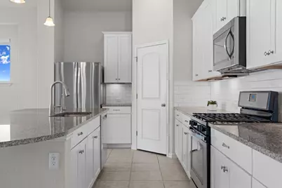 121 Fattoria Cove, Liberty Hill, TX 78642 - Photo 5