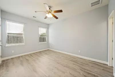 138 Wainscot Oak Way, San Marcos, TX 78666 - Photo 7
