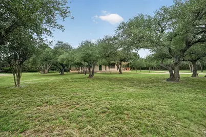 400 Barton Creek Drive, Dripping Springs, TX 78620 - Photo 11