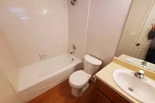 1733 Horseshoe Cir, Round Rock, TX 78681 - Photo 11