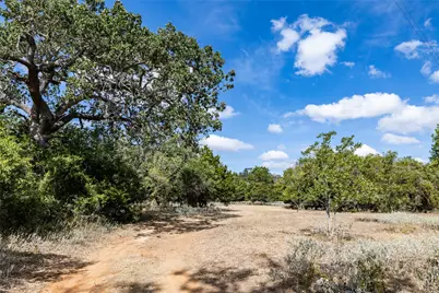 1350 Cattlemens Row, Lockhart, TX 78644 - Photo 7
