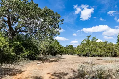 1350 Cattlemens Row, Lockhart, TX 78644 - Photo 7