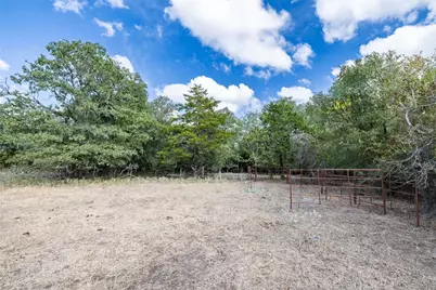 1350 Cattlemens Row, Lockhart, TX 78644 - Photo 13