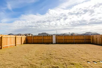 208 Wedemeyer Street, Taylor, TX 76574 - Photo 25