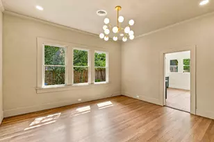 902 W Hopkins St, San Marcos, TX 78666 - Photo 11