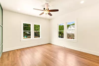 902 W Hopkins Street, San Marcos, TX 78666 - Photo 17