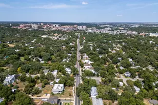 902 W Hopkins St, San Marcos, TX 78666 - Photo 37