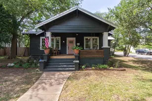 902 W Hopkins St, San Marcos, TX 78666 - Photo 1