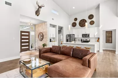 307 Bedford Drive, Spicewood, TX 78669 - Photo 3