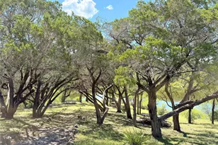 307 Bedford Dr, Spicewood, TX 78669 - Photo 27