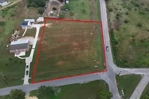 2 S Plum Creek Rd, Kyle, TX 78640 - Photo 1