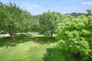 2305 Manana St, Austin, TX 78730 - Photo 33