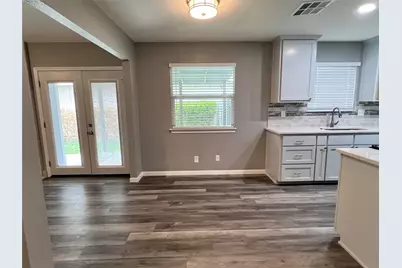 911 Greenbriar Loop, Round Rock, TX 78664 - Photo 9