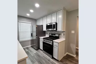 911 Greenbriar Loop, Round Rock, TX 78664 - Photo 5