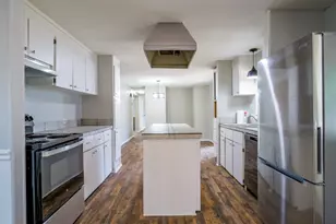 1605 Colonneh St, Horseshoe Bay, TX 78657 - Photo 11