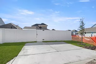 165 Daylily Dr, Elgin, TX 78621 - Photo 37