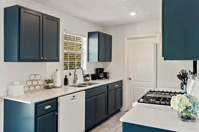 5706 Tura Lane, Austin, TX 78721 - Photo 15