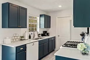 5706 Tura Ln, Austin, TX 78721 - Photo 15