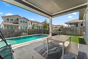 8512 McKamy Dr, Austin, TX 78744 - Photo 27