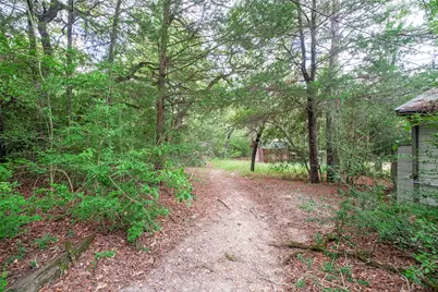 143 Old Piney Trail #B, Paige, TX 78659 - Photo 17
