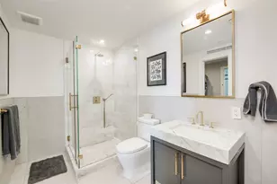 70 Rainey St, Austin, TX 78701 - Photo 9