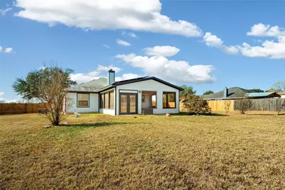 167 Hay Meadow Road, Cedar Creek, TX 78612 - Photo 29