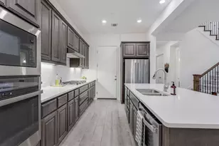 12315 Simmental Dr, Austin, TX 78732 - Photo 7
