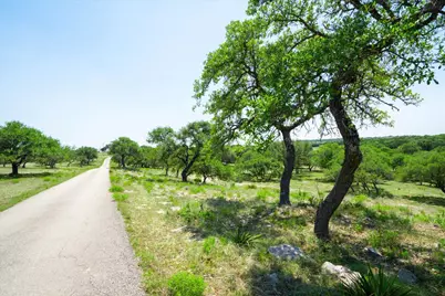 7890 US 290 Highway, Dripping Springs, TX 78620 - Photo 33