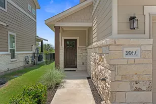 20506 Tractor Dr, Pflugerville, TX 78660 - Photo 3