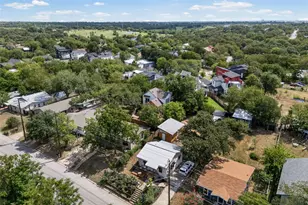 1609 Deloney St, Austin, TX 78721 - Photo 29