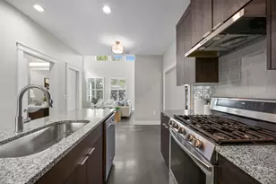 1609 Deloney St, Austin, TX 78721 - Photo 9