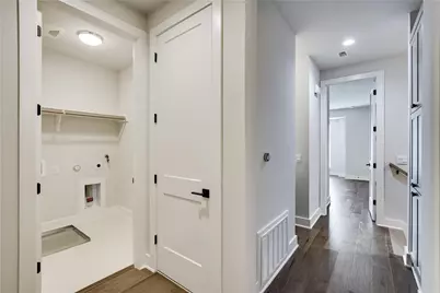 3905 Vantage Drive, Austin, TX 78731 - Photo 11