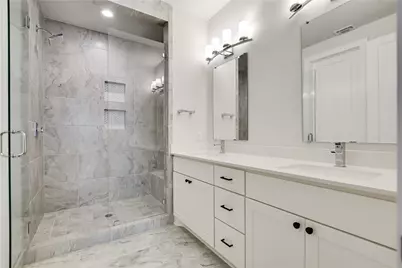 3905 Vantage Drive, Austin, TX 78731 - Photo 13