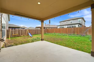 525 Ayinger Ln, Austin, TX 78728 - Photo 27