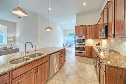 4725 Mont Blanc Drive, Bee Cave, TX 78738 - Photo 9