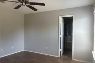 1034 W South St, Leander, TX 78641 - Photo 17