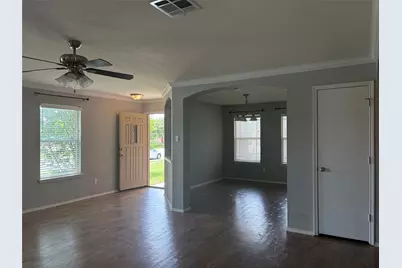 1034 W South Street, Leander, TX 78641 - Photo 5