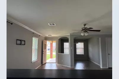 1034 W South Street, Leander, TX 78641 - Photo 5