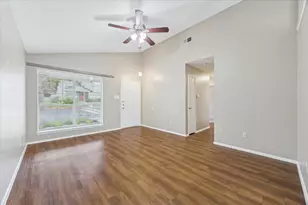 1015 E Yager Ln, Austin, TX 78753 - Photo 3