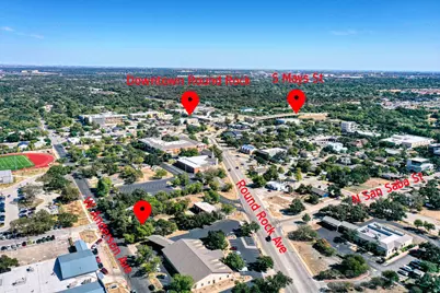 403 W Anderson Avenue, Round Rock, TX 78664 - Photo 3