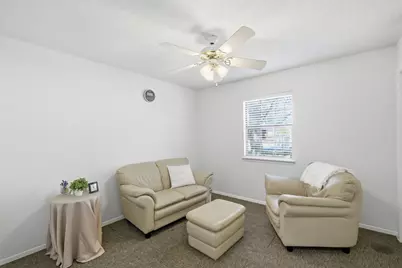403 W Anderson Avenue, Round Rock, TX 78664 - Photo 17
