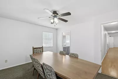 403 W Anderson Avenue, Round Rock, TX 78664 - Photo 15