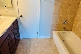 2018 W Rundberg Ln, Austin, TX 78758 - Photo 13