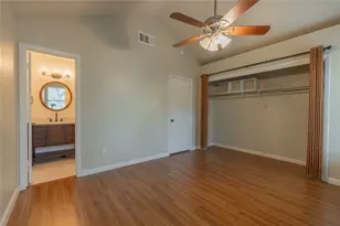 1411 Gracy Farms Ln, Austin, TX 78758 - Photo 27